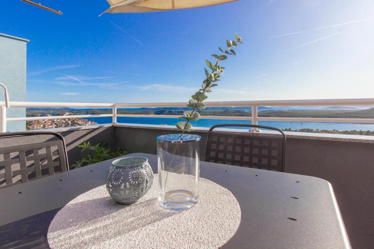 Apartment Sea View Sibenik Bagian luar foto
